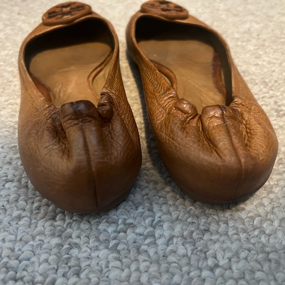 Tory Burch Carmel Leather Ballet Flats - Picture 4 of 5
